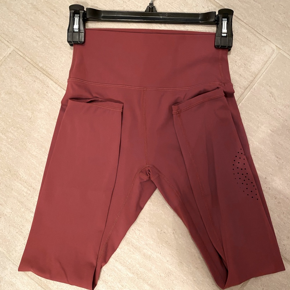 Zyia LNT Capri with Moon Cutout on Leg